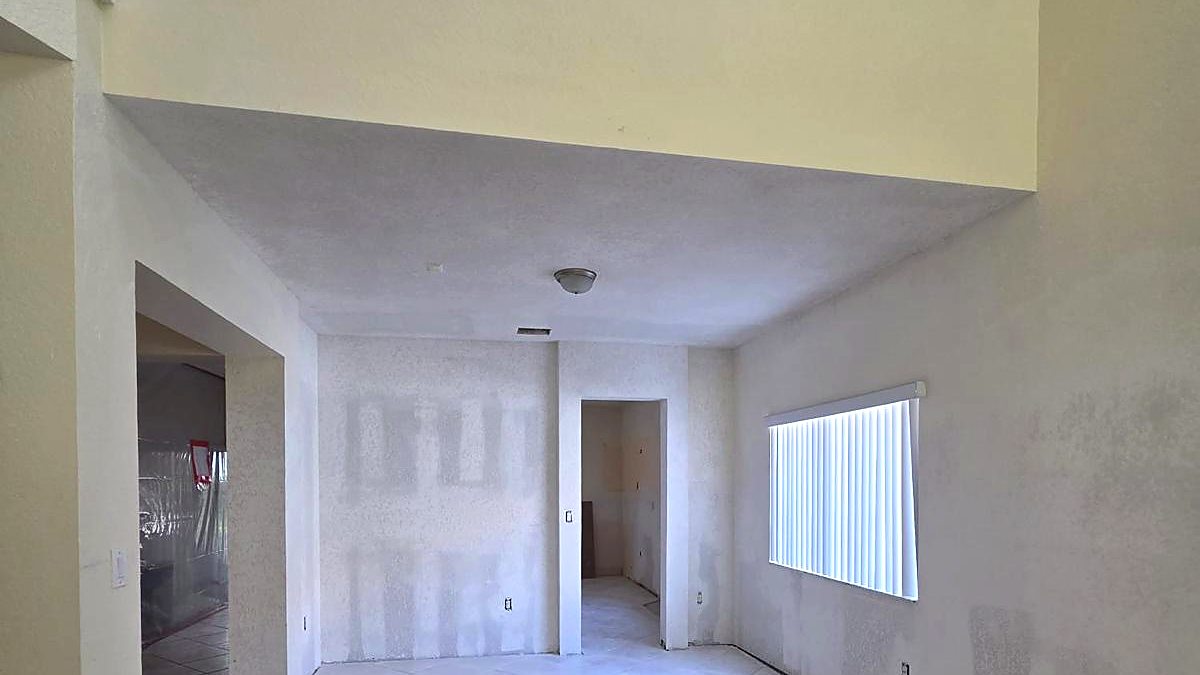 Drywall primer coat interior, South Florida